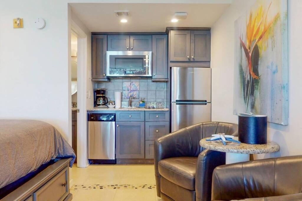רסקין Sea Spray, Studio 114, Beach Steps Away! Pool+Wifi מראה חיצוני תמונה