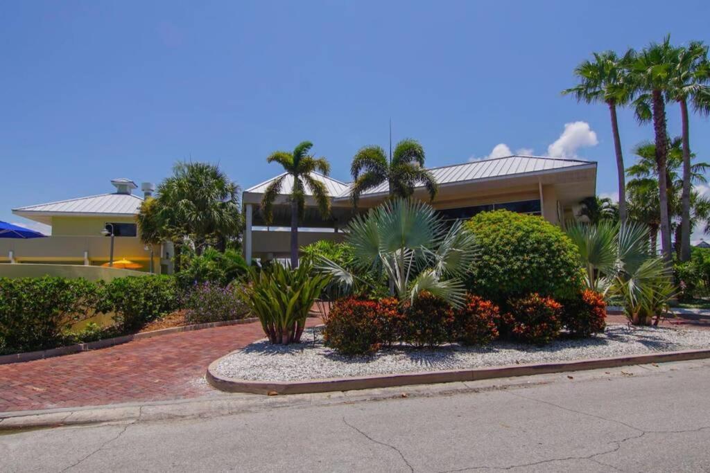 רסקין Sea Spray, Studio 114, Beach Steps Away! Pool+Wifi מראה חיצוני תמונה